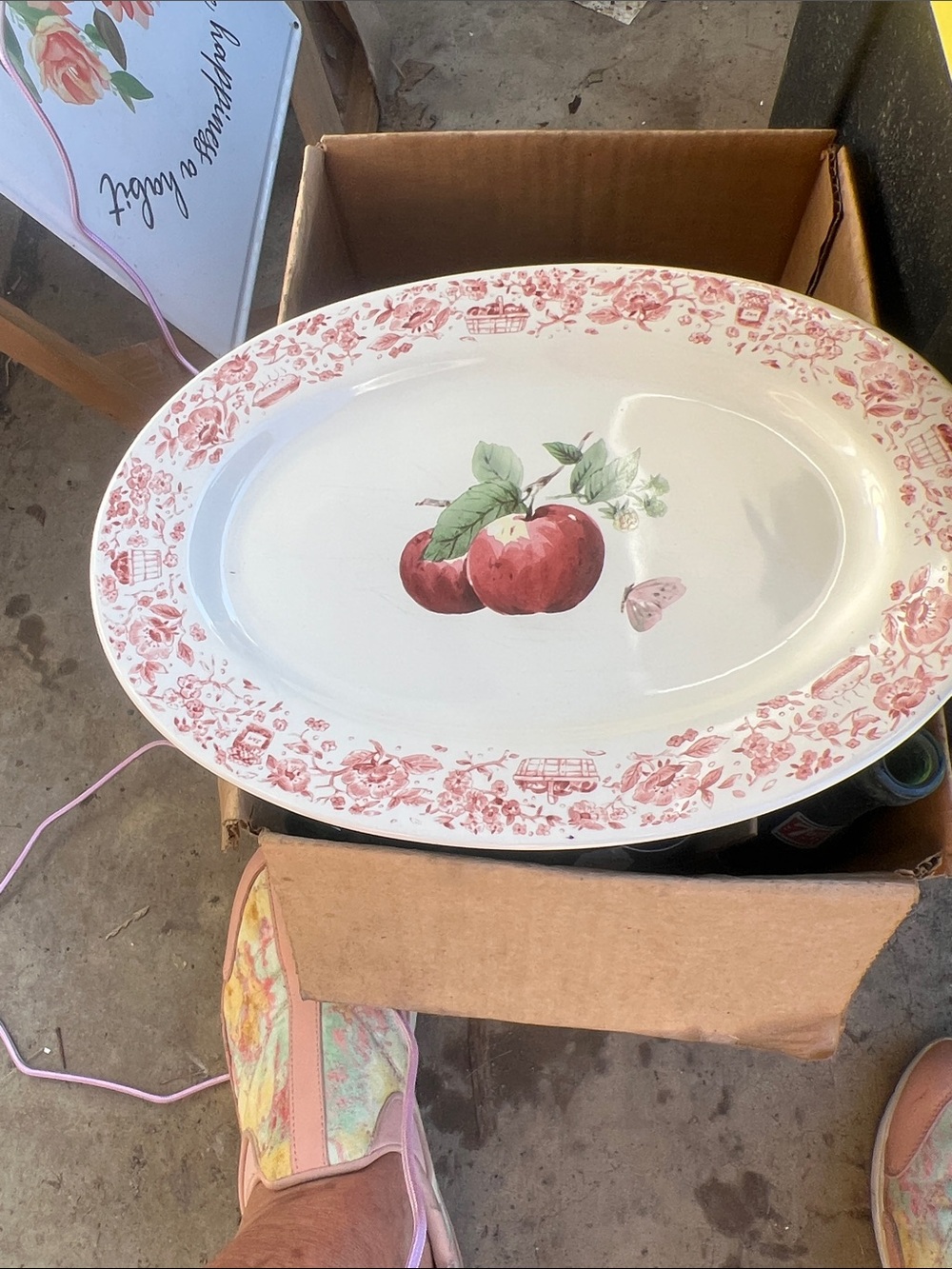 Vintagev White and Red Apple Motif Serving Platter - Classic Ceramic Oval